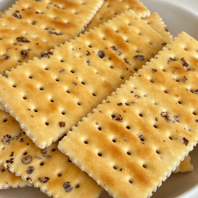রাই এবং সি সল্ট সোডা ক্র্যাকারস
